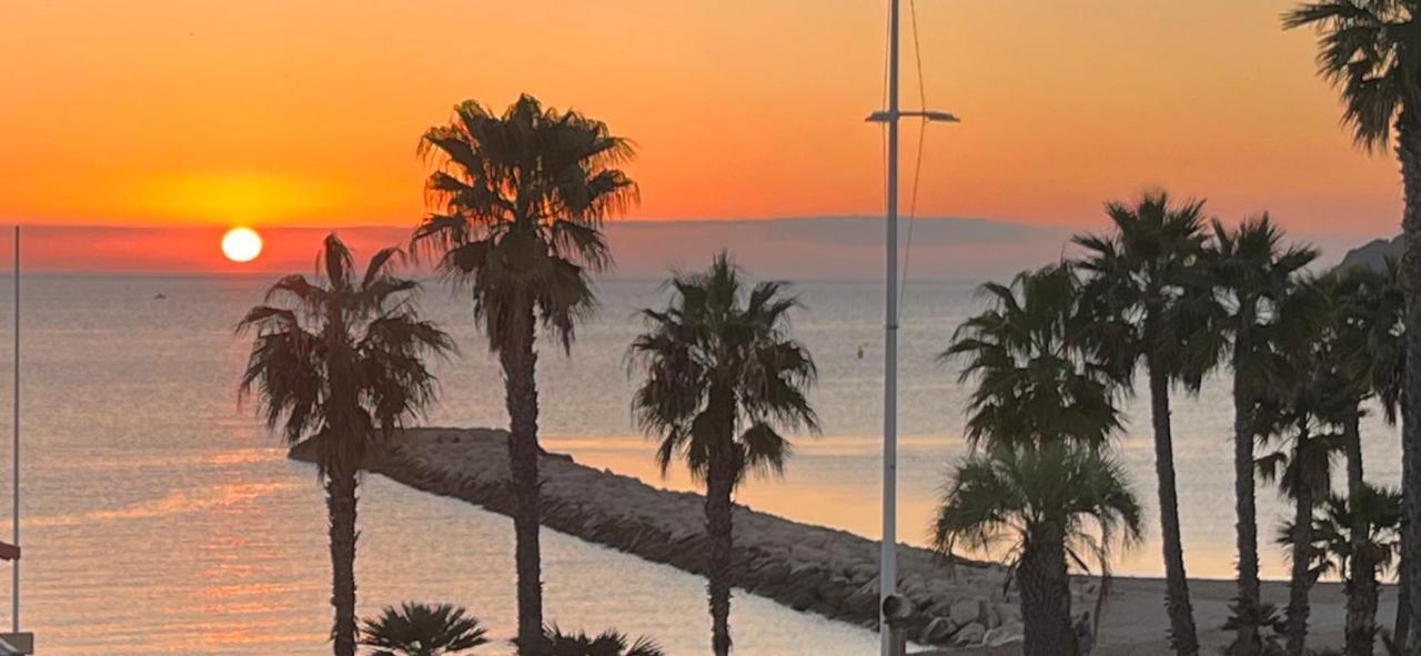 Sanary View - Un Ecrin Sur La Mer Six-Fours-les-Plages Exteriör bild